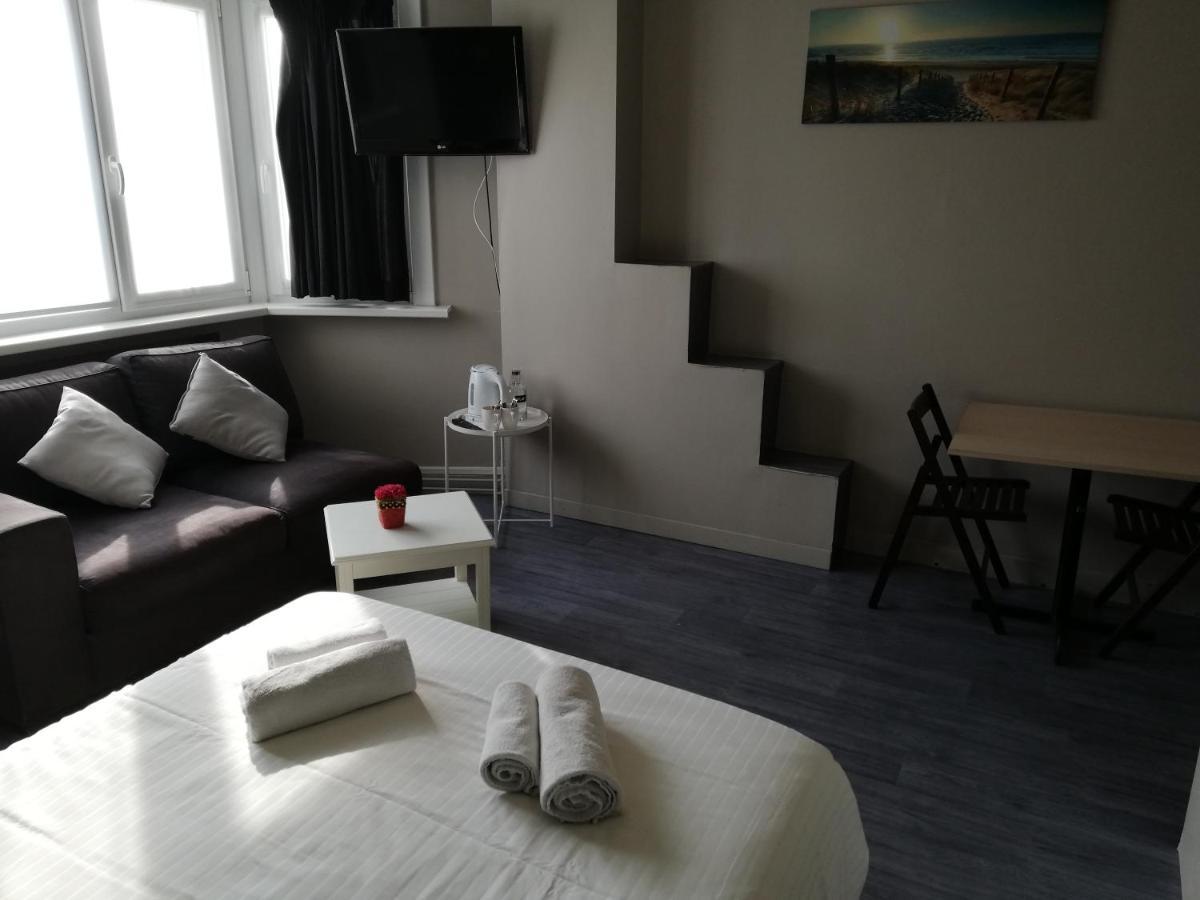 Logies Het Maantje Hotel De Panne Luaran gambar