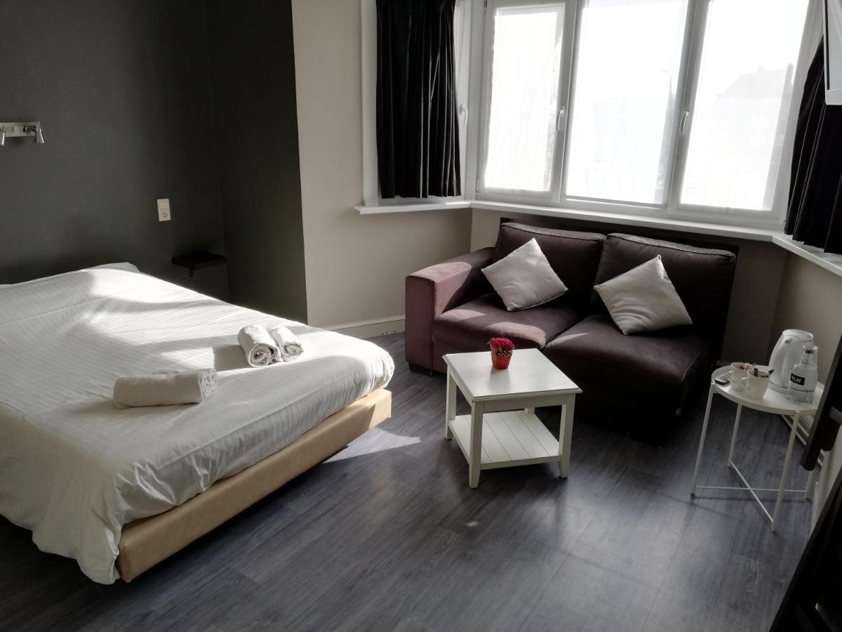 Logies Het Maantje Hotel De Panne Luaran gambar