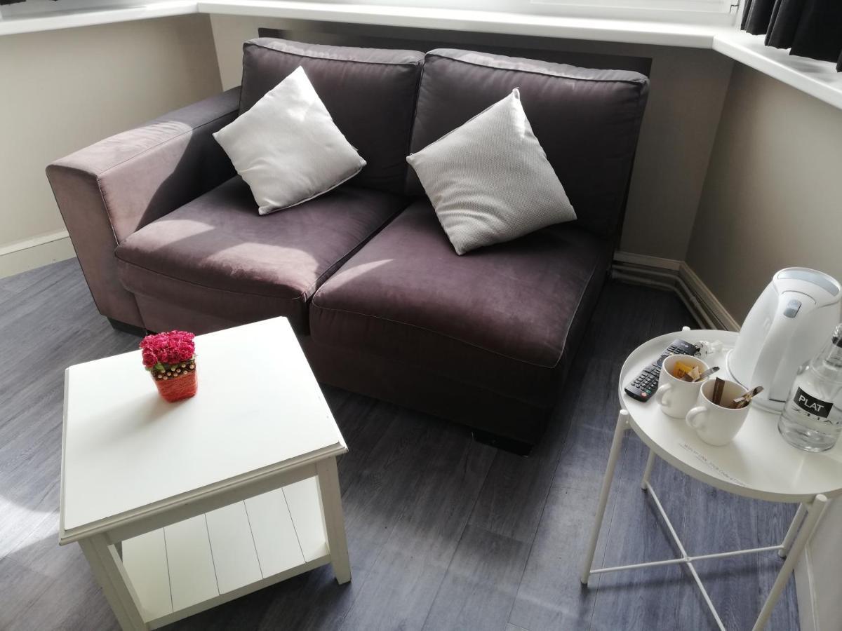 Logies Het Maantje Hotel De Panne Luaran gambar