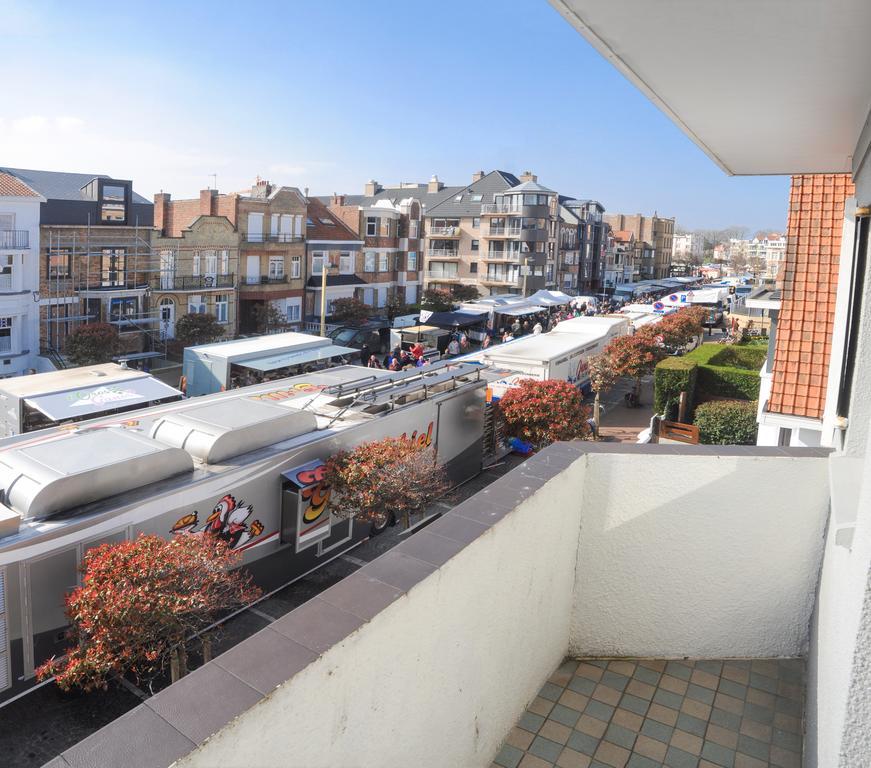Logies Het Maantje Hotel De Panne Luaran gambar