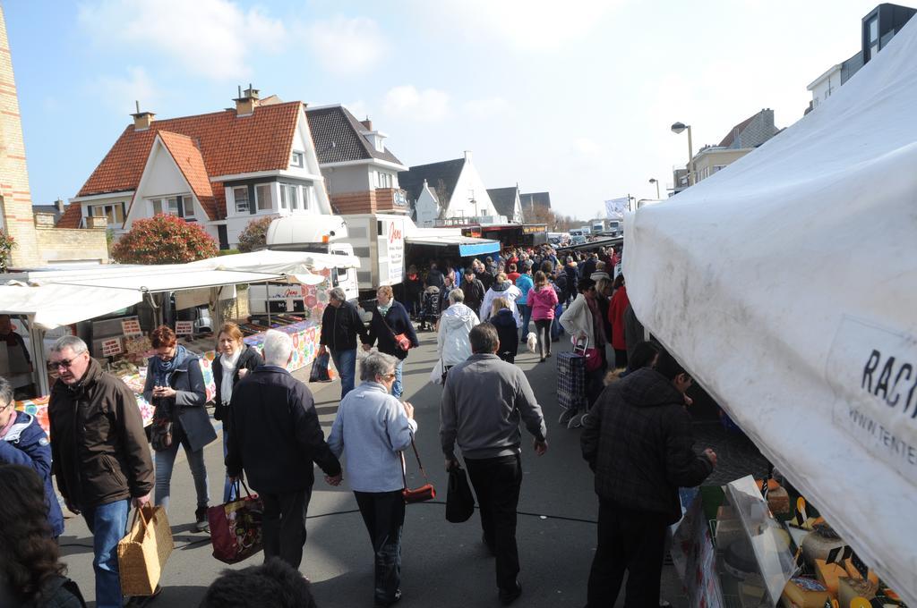Logies Het Maantje Hotel De Panne Luaran gambar