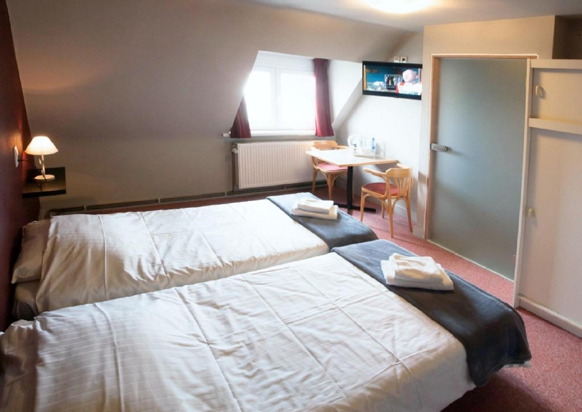 Logies Het Maantje Hotel De Panne Luaran gambar