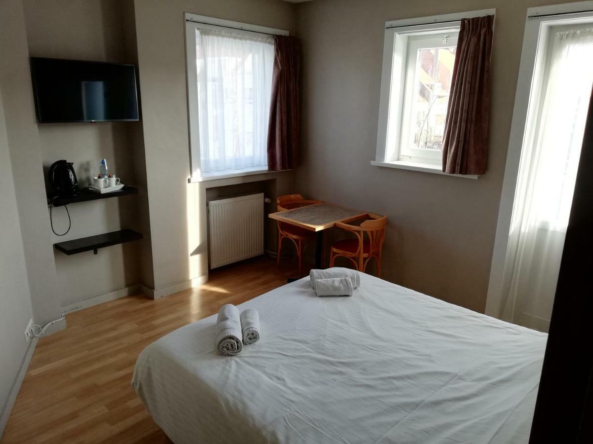 Logies Het Maantje Hotel De Panne Luaran gambar